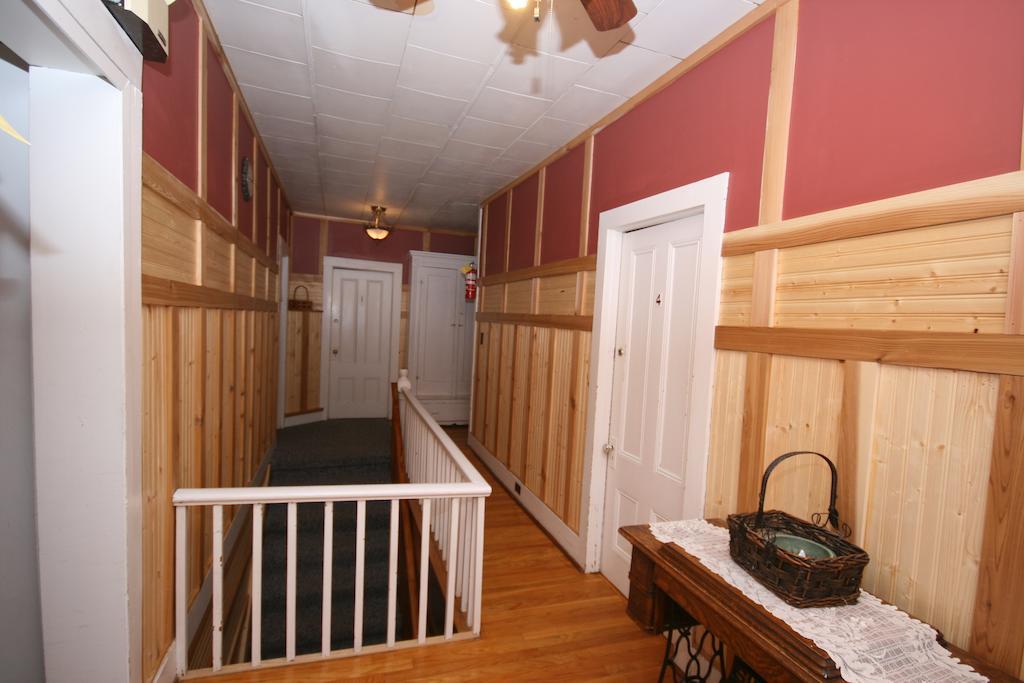 Spruce Lodge Bed And Breakfast Lake Placid