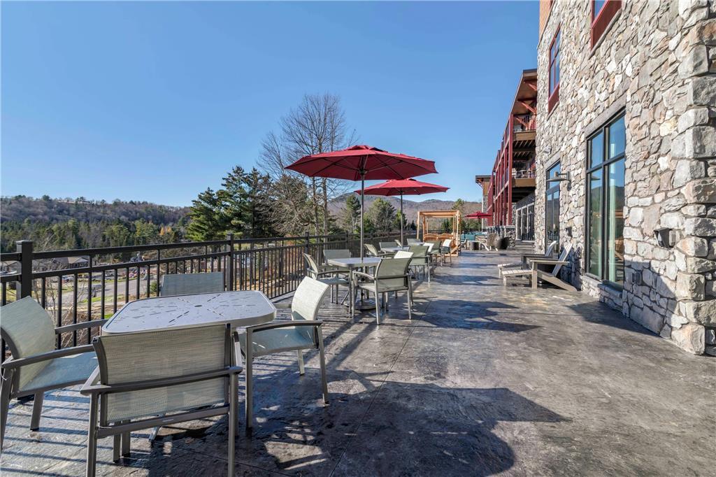 Hotel Cambria Placid - Lakeside *